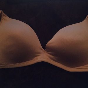 Tan bra